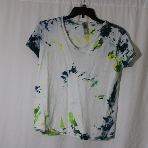 1219249-XL Women Cotton Gildan Tee-Shirt. - Picture 1 of 3